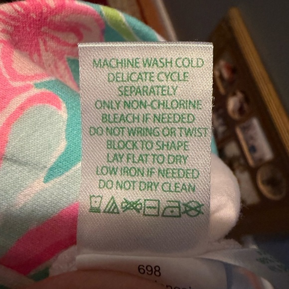 Lilly Pulitzer Madison Skort "Hot on the Scene" Women's Sz XS 28" Waist - Picture 7 of 8